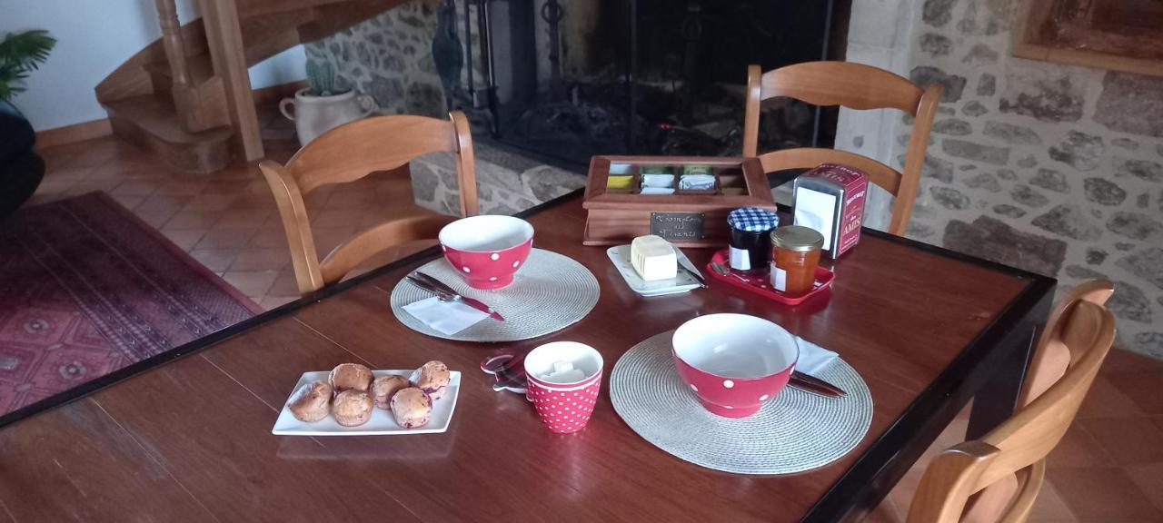 La Mesange Bleue Bed and Breakfast Ecuras Εξωτερικό φωτογραφία